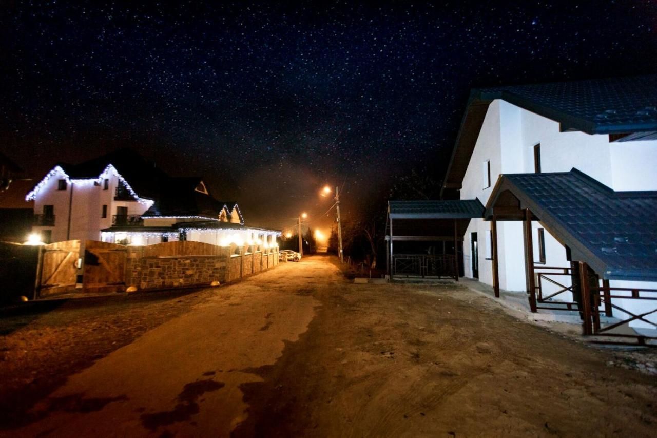 Отель GORHouse Hotel Яремче